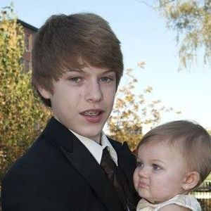 Meet your Posher, Adam